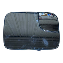 Load image into Gallery viewer, 2002-2009 Dodge Ram Heated Mirror Glass