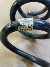 Load image into Gallery viewer, 2009-2010 Dodge Ram Front Coil Spring