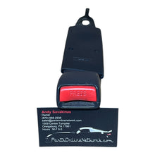 Load image into Gallery viewer, 2004-2005 Dodge Ram Center Seat Belt Buckle