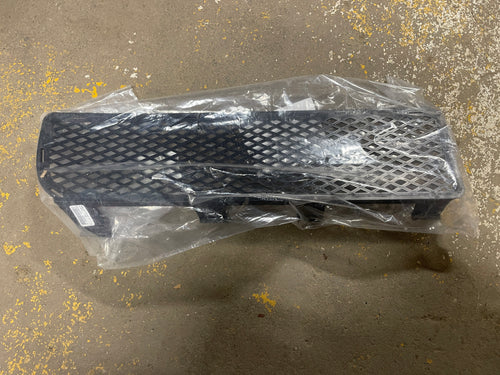 2004-2005 Dodge Ram SRT10 front fascia grills