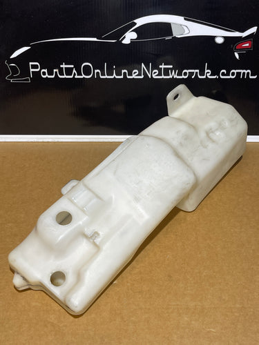2003-2009 Dodge Ram SRT10 / Diesel Washer Fluid Reservoir