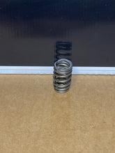 Load image into Gallery viewer, 2003-2006 Dodge Viper / Ram SRT10 Valve Springs