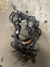 Load image into Gallery viewer, 2005 Dodge Ram 2500 / 3500 5.7L Hemi Engine Wiring Harness