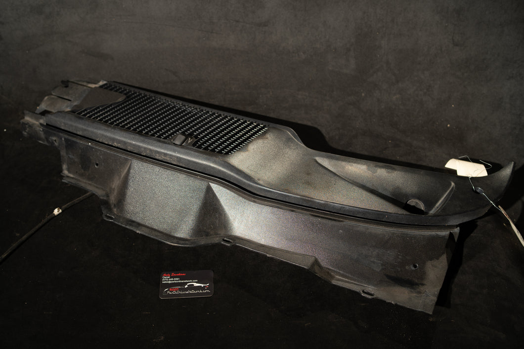 2002-2008 Dodge Ram Plastic Wiper Cowl