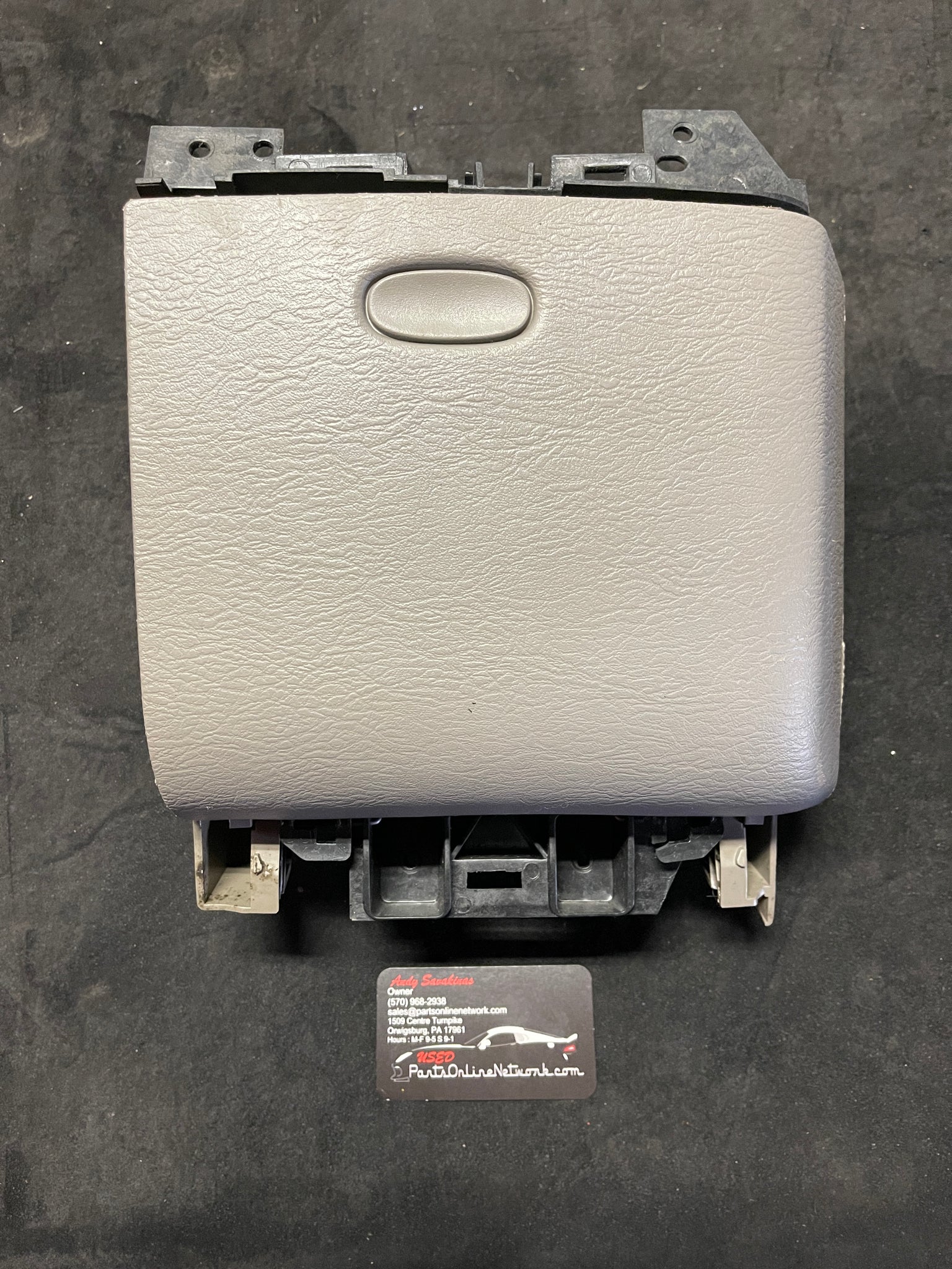 2005 dodge online ram cup holder