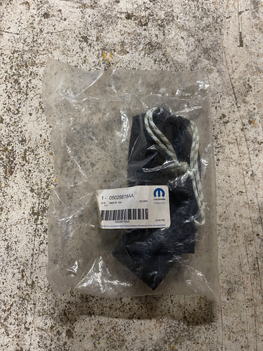 2004-2006 Dodge Ram SRT10 Rear Wing Relocation Tool Bag