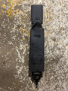 2004-2005 Dodge Ram Center Seat Belt Buckle