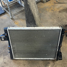 Load image into Gallery viewer, 2002-2003 Dodge Ram Radiator