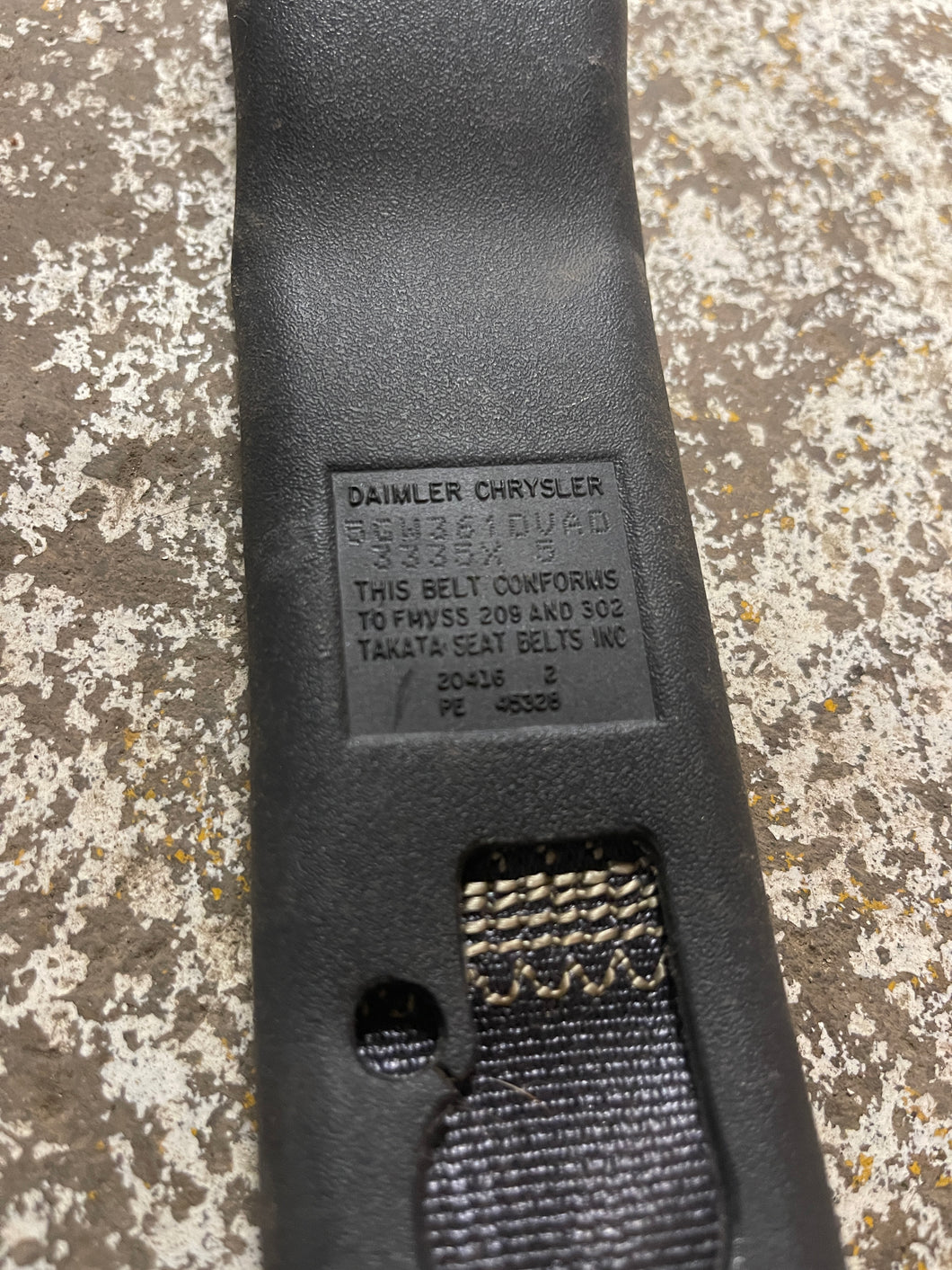 2002-2005 Dodge Ram Inner Seat Belt Buckle