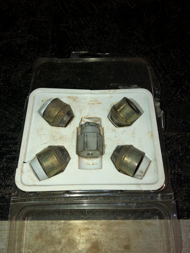 3rd Gen Ram Wheel Locks Complete Set w/ Key